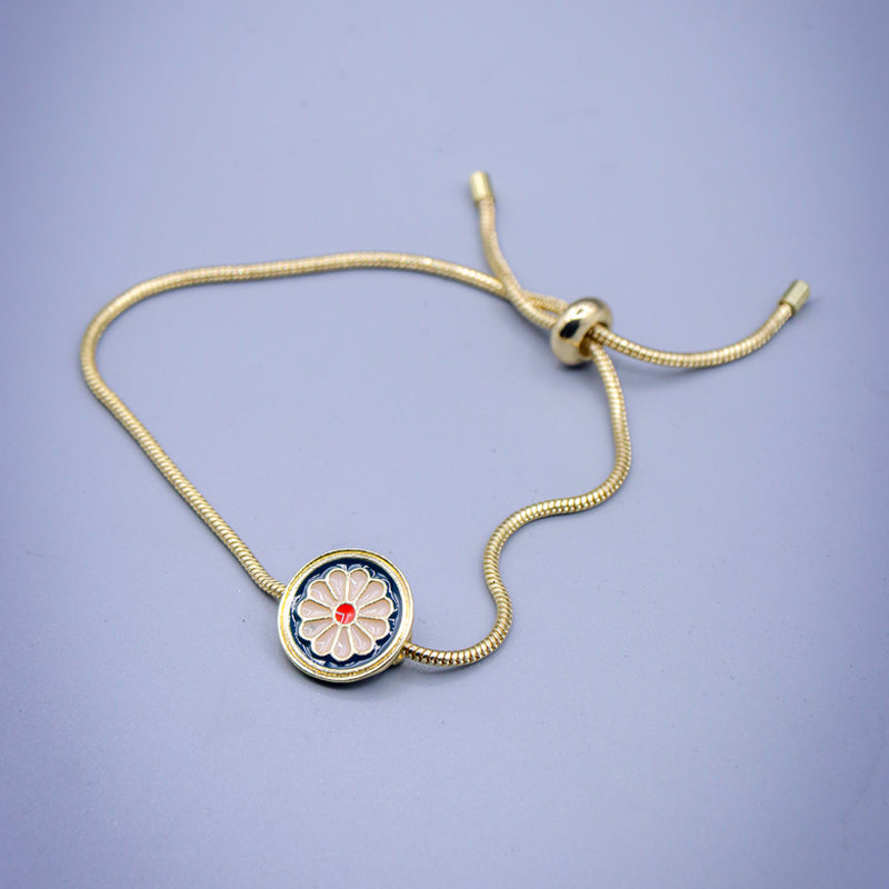 Daisy Flower Hand Tied Bracelet