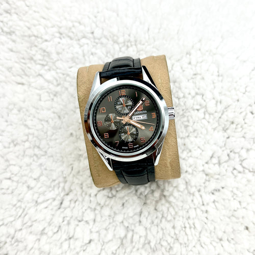 Carrera Black