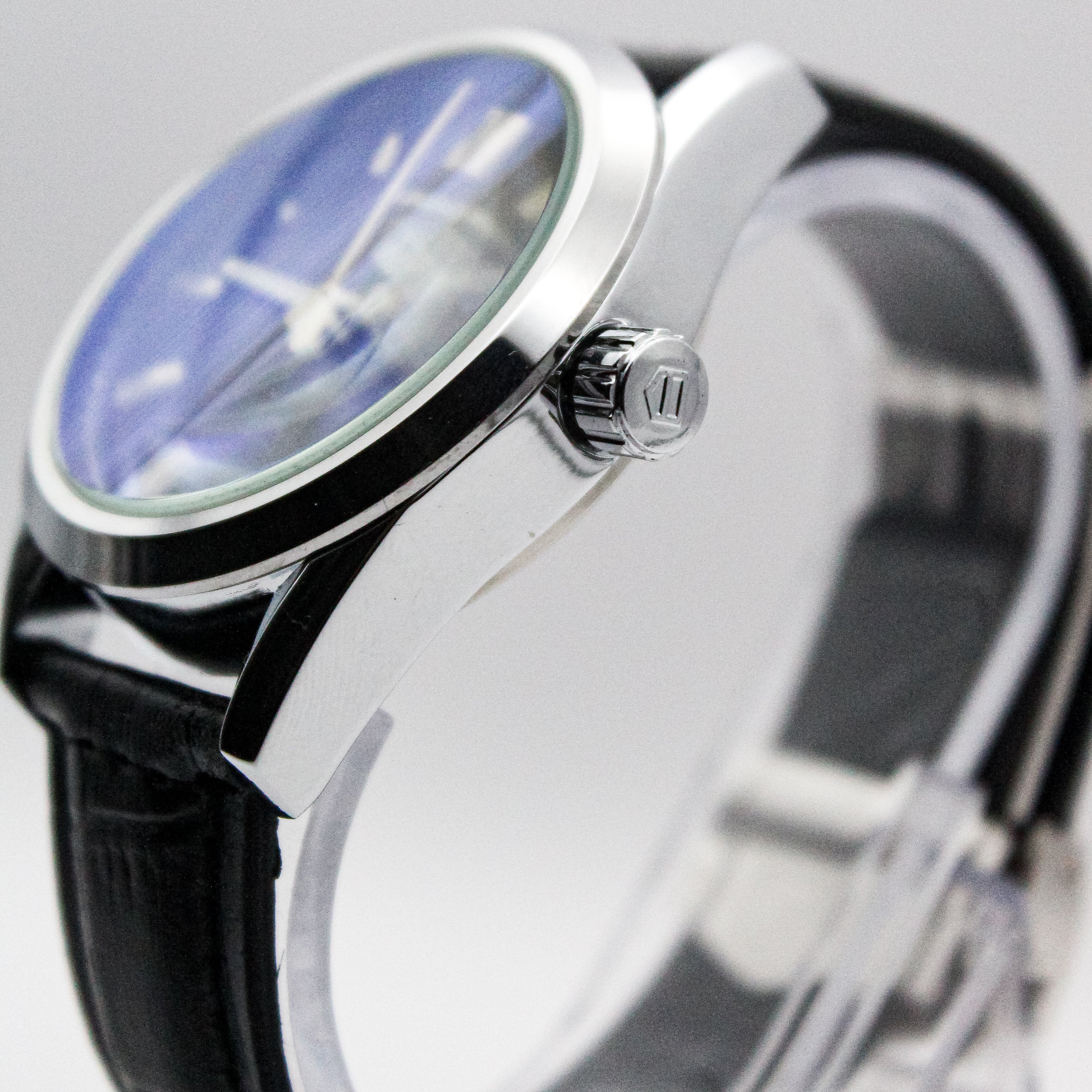 Carrera Black